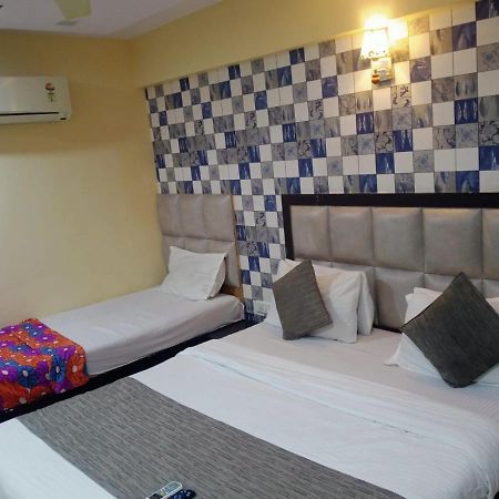 Hotel Dream Inn Ahmedabad Eksteriør billede