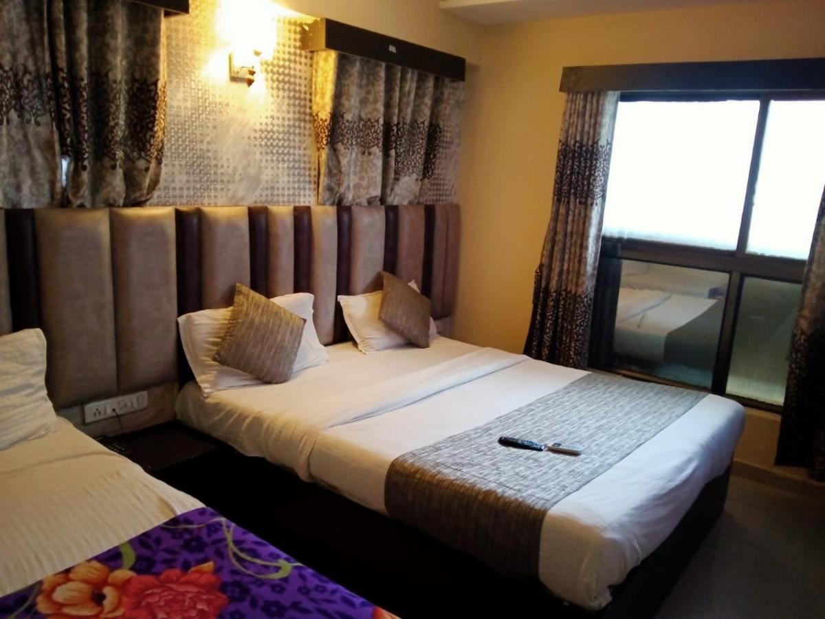Hotel Dream Inn Ahmedabad Eksteriør billede
